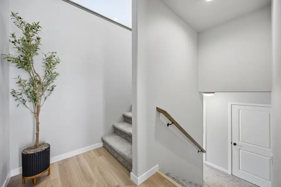 6862 Thomas Street, Horace, ND 58047 - #3