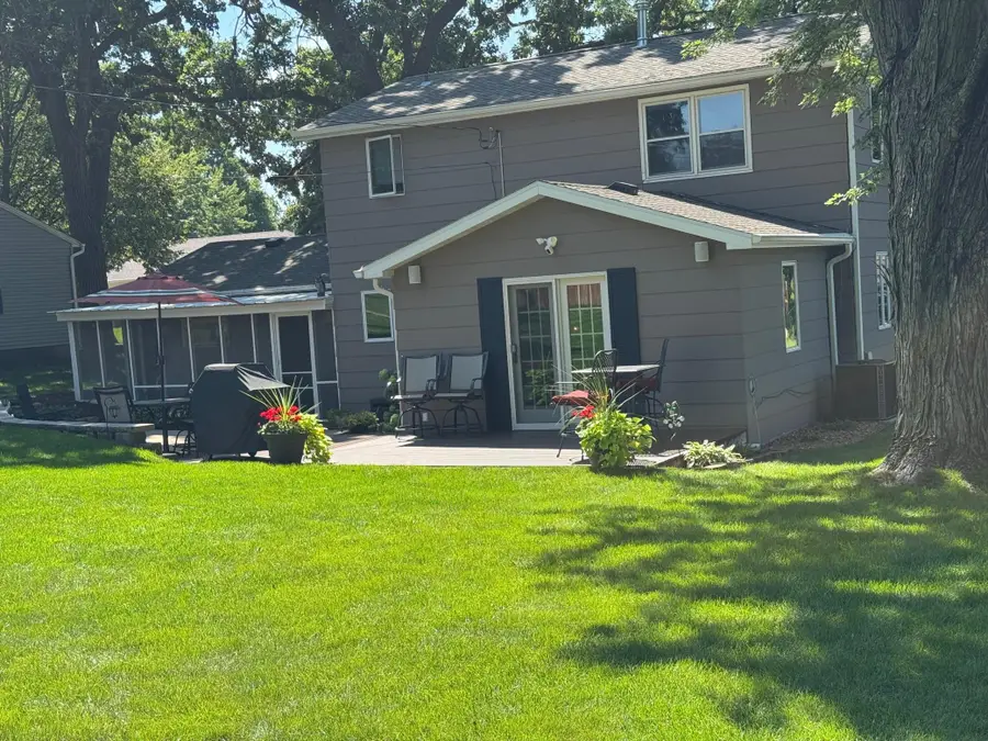 209 Burr Oak Drive, Albert Lea, MN 56007 - #2