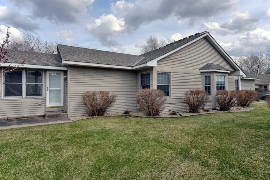 2133 Southwind Road, Maplewood, MN 55109 - #2