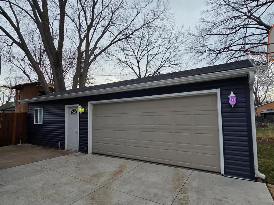 2040 Stillwater Avenue E, Saint Paul, MN 55119 - #3