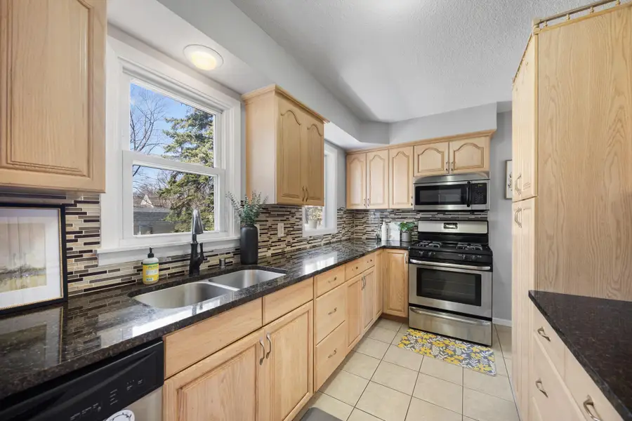 4741 Edgewood Avenue N, Crystal, MN 55428 - #3