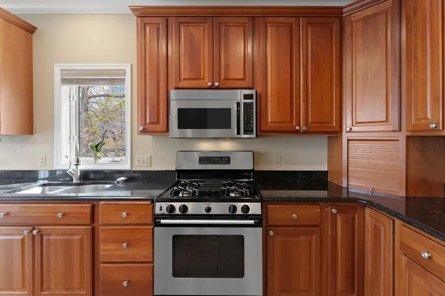 9677 Jonathan Lane, Eden Prairie, MN 55347 - #2