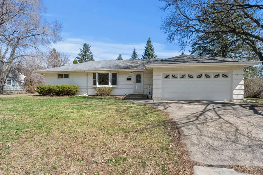 8701 Russell Avenue S, Bloomington, MN 55431 - #3