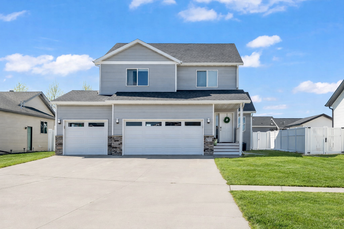 6737 21st Street S, Fargo, ND 58104 - #1