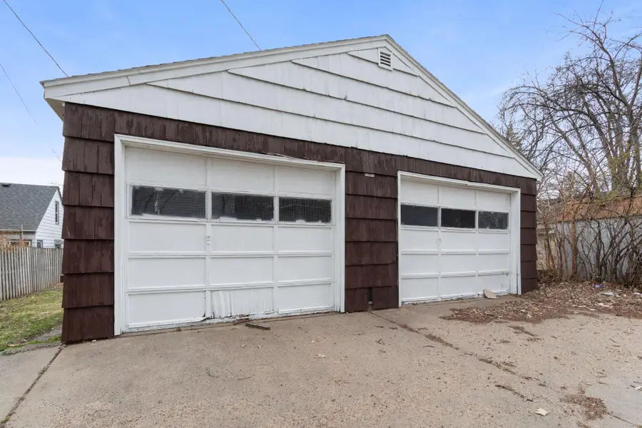 842 24th Avenue Se, Minneapolis, MN 55414 - #2