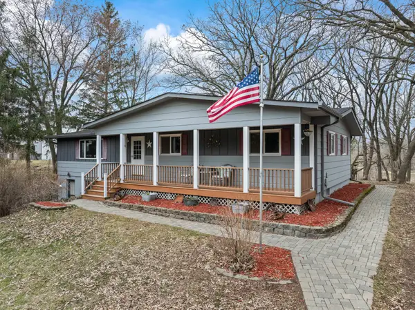 46729 170th Avenue, Zumbrota, MN 55992