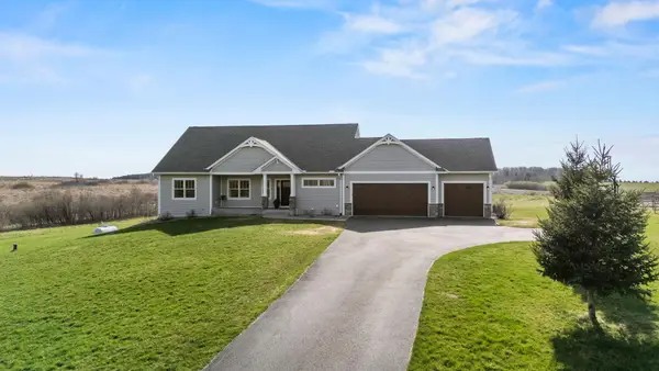 4 170th Street, River Falls, WI 54022