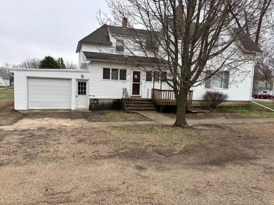 195 S Monroe Street, Thompson, IA 50478 - #2