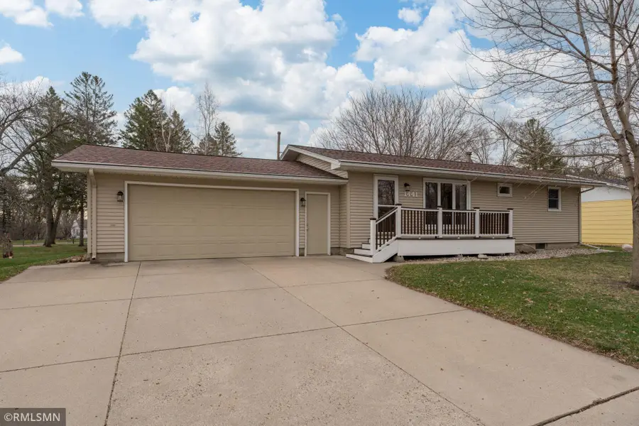 1441 Thomas Street, Saint Peter, MN 56082 - #2