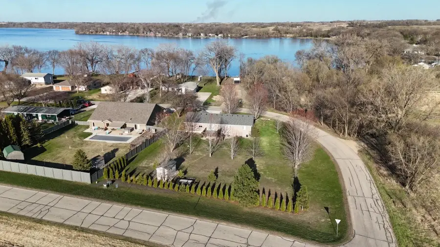 4806 22nd Street Ne, Willmar, MN 56201 - #3