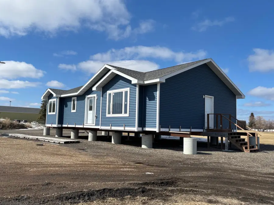 0000 Central Avenue Nw, East Grand Forks, MN 56721 - #2