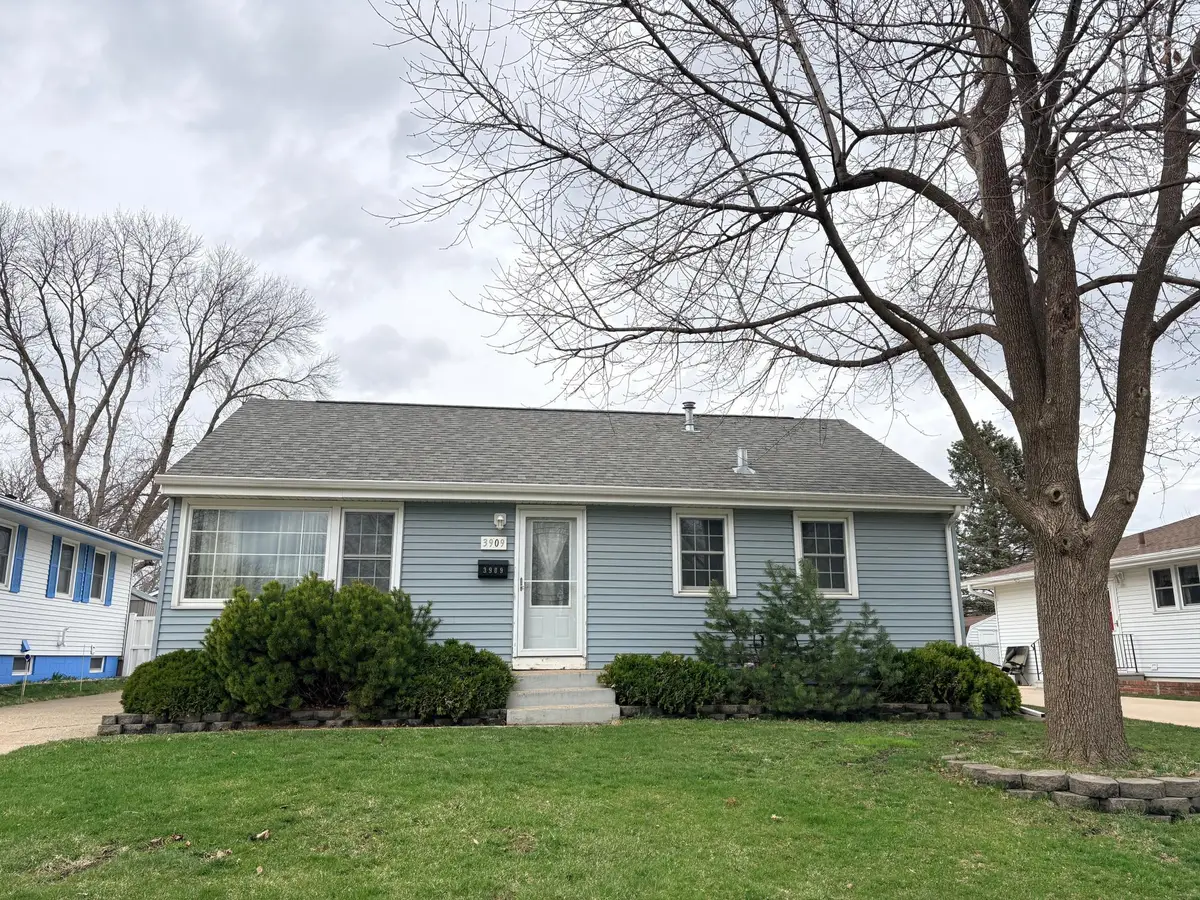 3909 7th Place Nw, Rochester, MN 55901 - #1