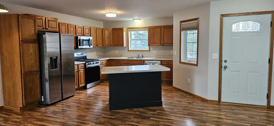 1033 5th Avenue Nw, Perham, MN 56573 - #2