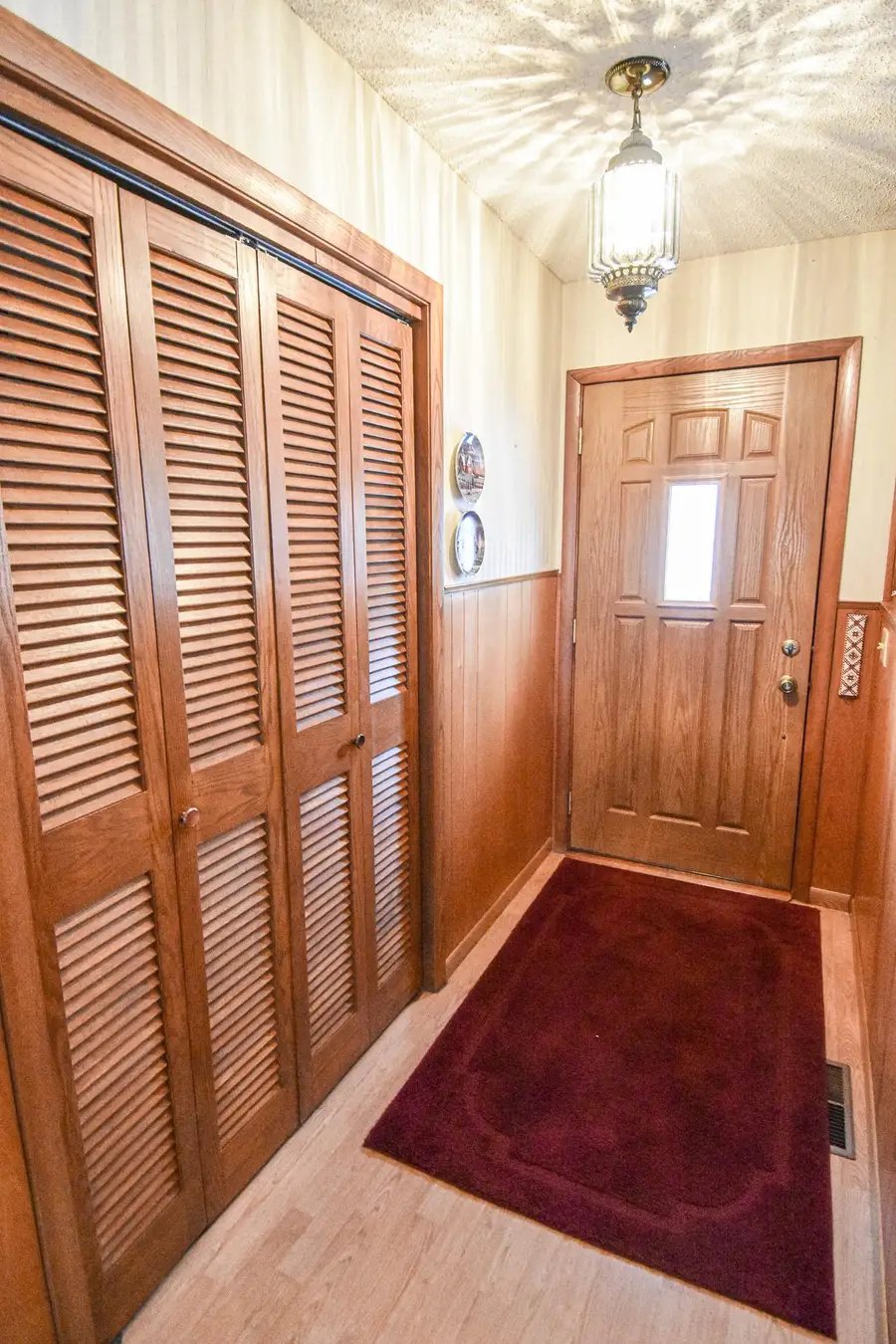 610 Kneale Avenue S, Thief River Falls, MN 56701 - #3