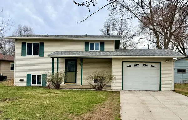 1039 36th Avenue N, Saint Cloud, MN 56303