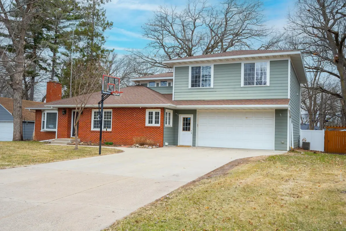 663 Roosevelt Road, Saint Cloud, MN 56301 - #1