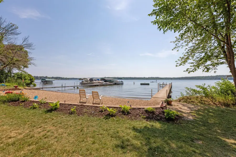 3930 Glendale Drive, Chanhassen, MN 55331 - #3