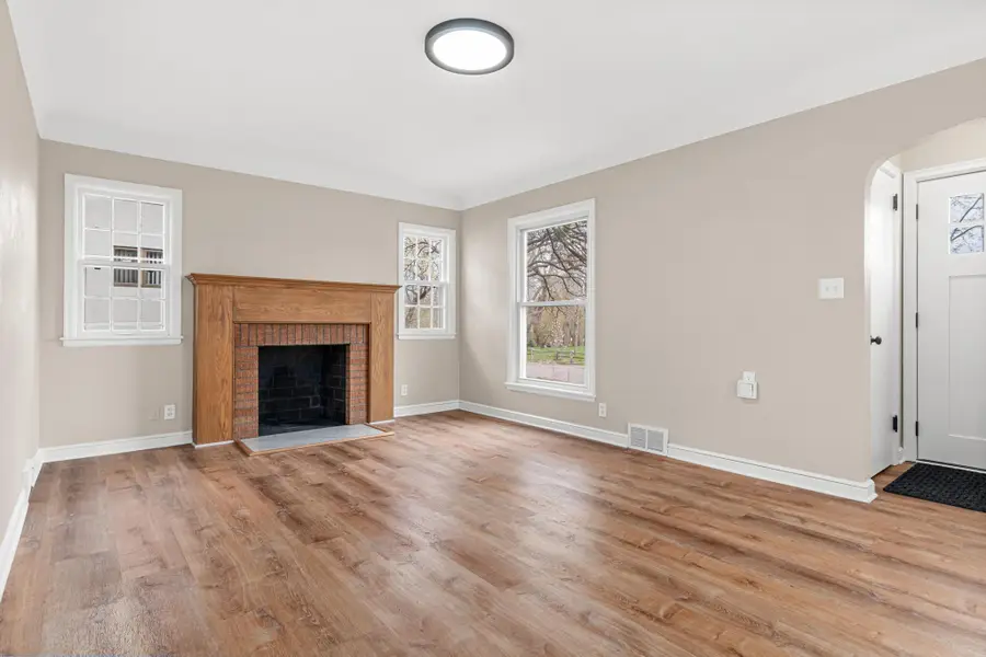 703 16th Avenue N, South Saint Paul, MN 55075 - #2