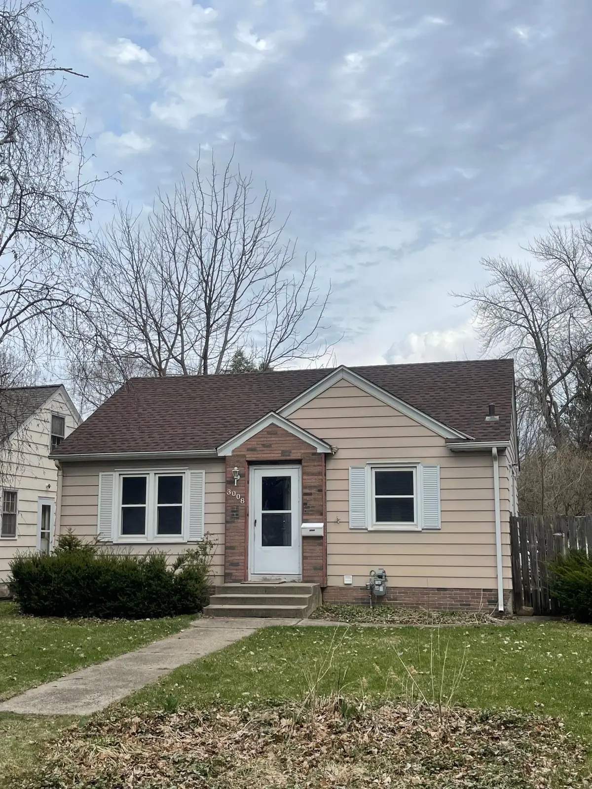 3008 Chowen Avenue N, Robbinsdale, MN 55422 - #1