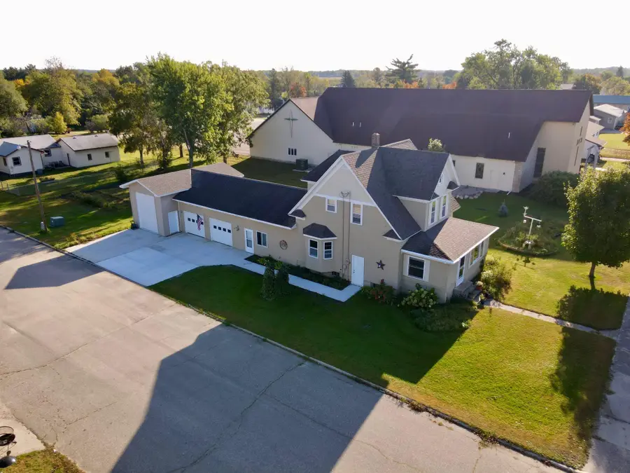 701 Douglas Avenue, Henning, MN 56551 - #2