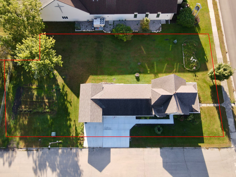 701 Douglas Avenue, Henning, MN 56551 - #3