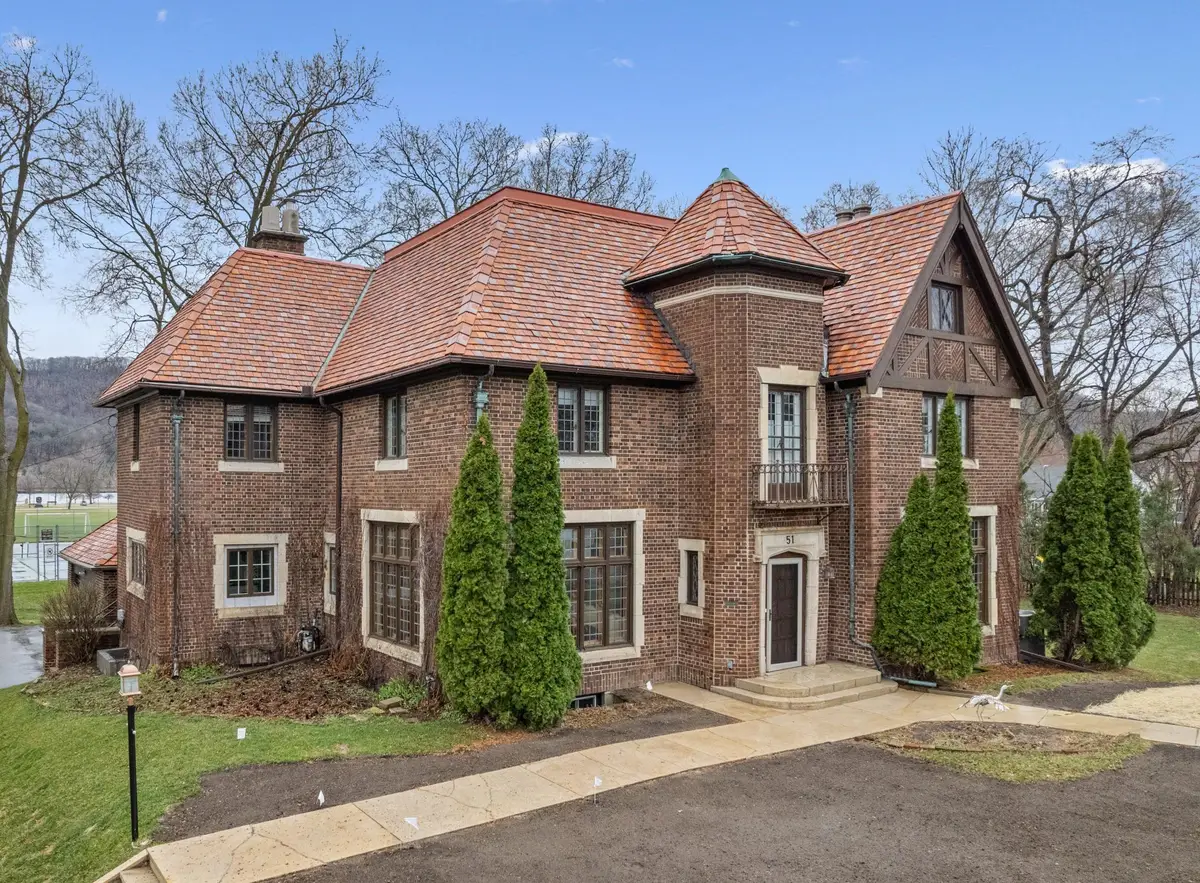 51 W Sarnia Street, Winona, MN 55987 - #1