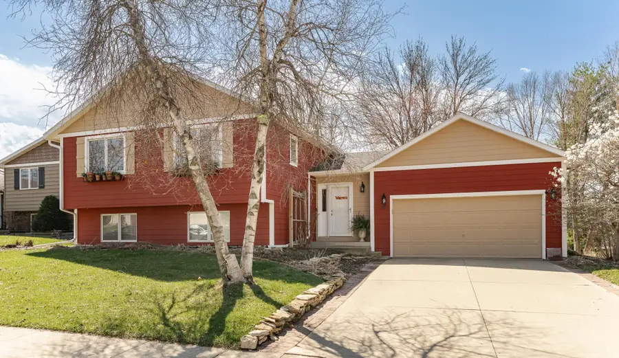 2424 60th Street Nw, Rochester, MN 55901 - #2