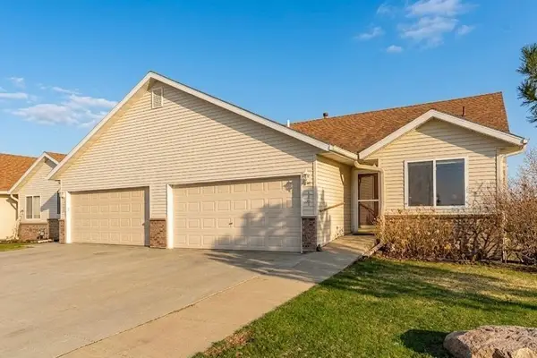 1269 Sundance Court Ne, Byron, MN 55920