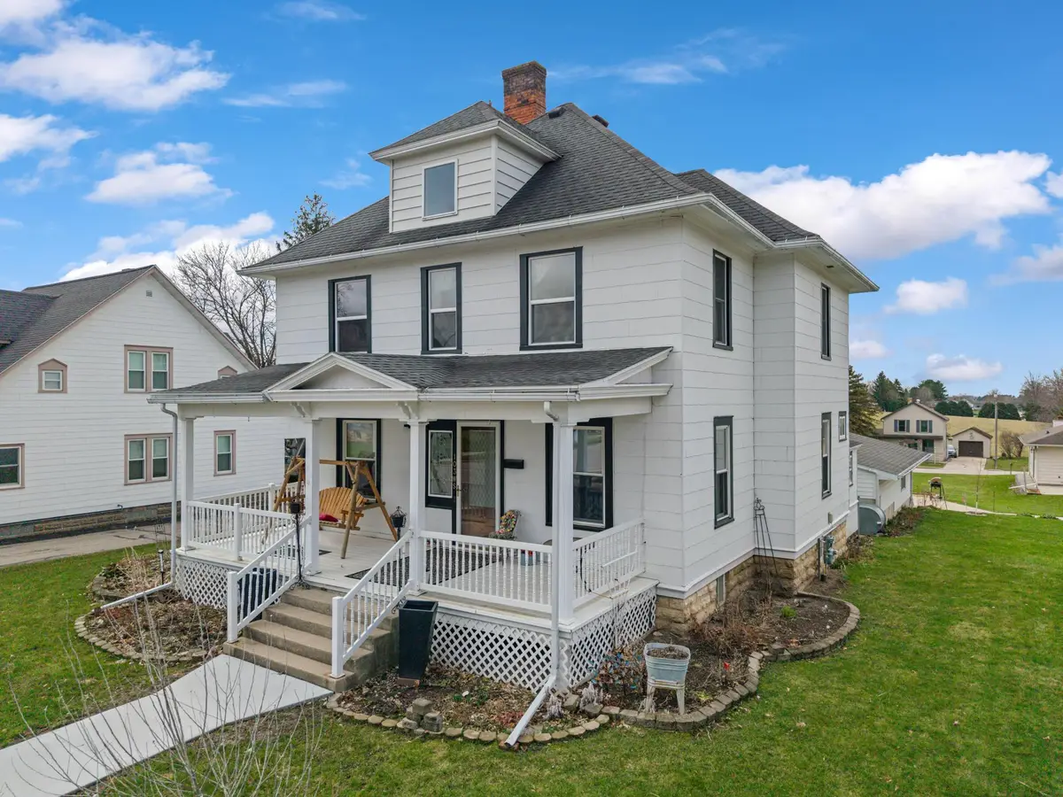 103 South Street W, Caledonia, MN 55921 - #1