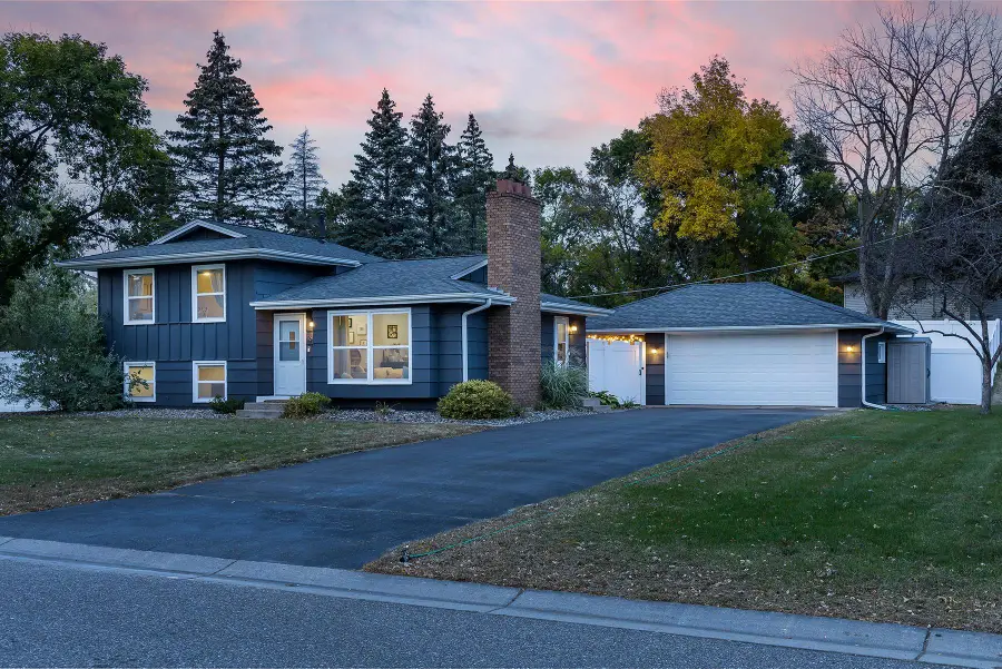 16610 Gannon Avenue W, Rosemount, MN 55068 - #2