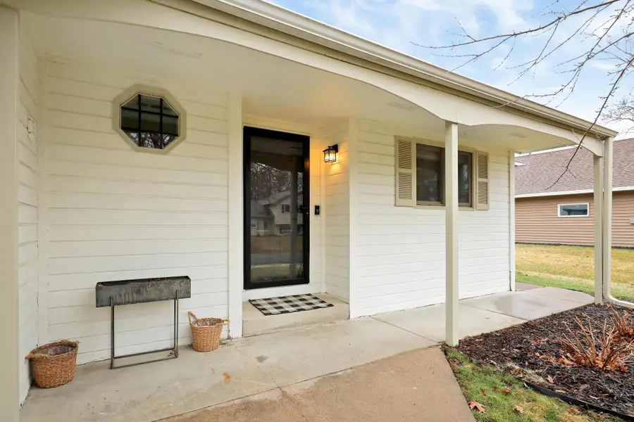 15620 47th Avenue N, Plymouth, MN 55446 - #3