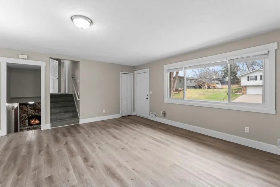 9208 60th Avenue N, New Hope, MN 55428 - #3