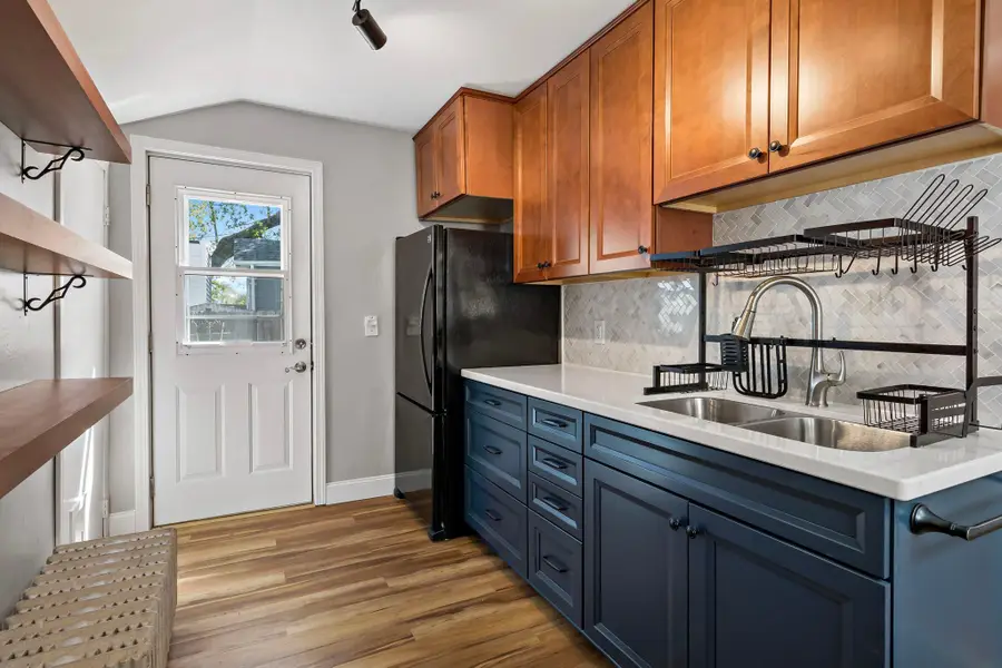 47 Lawson Avenue W, Saint Paul, MN 55117 - #3