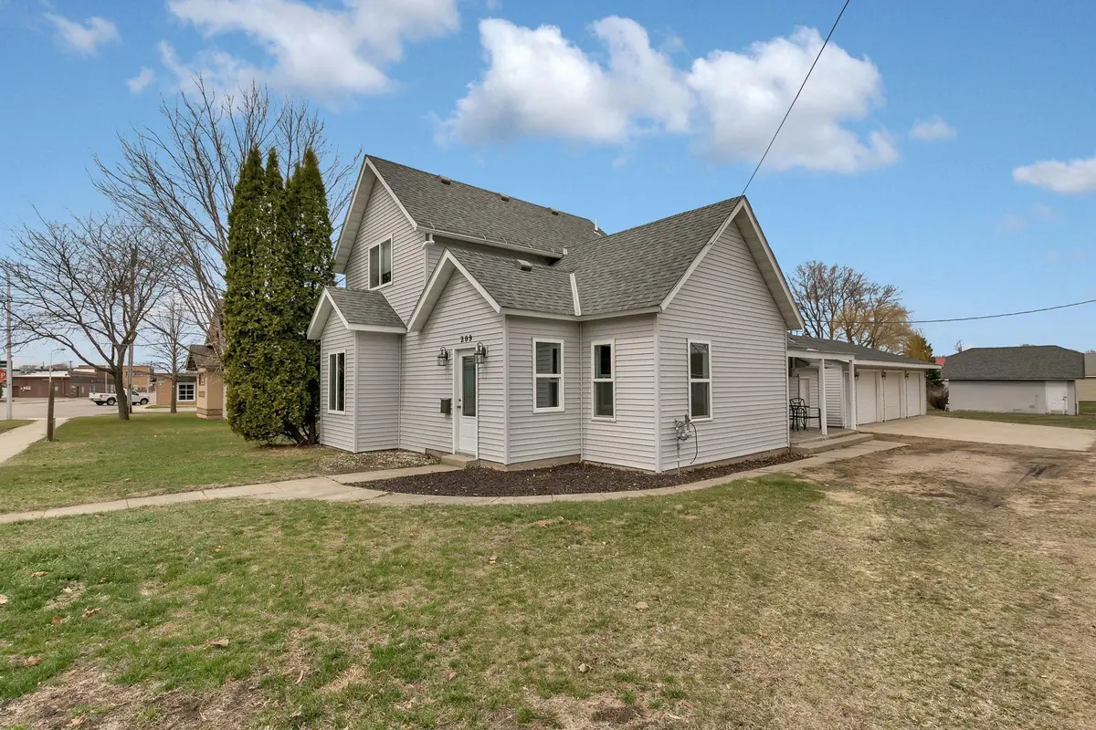 209 E James Street, Paynesville, MN 56362 - #1