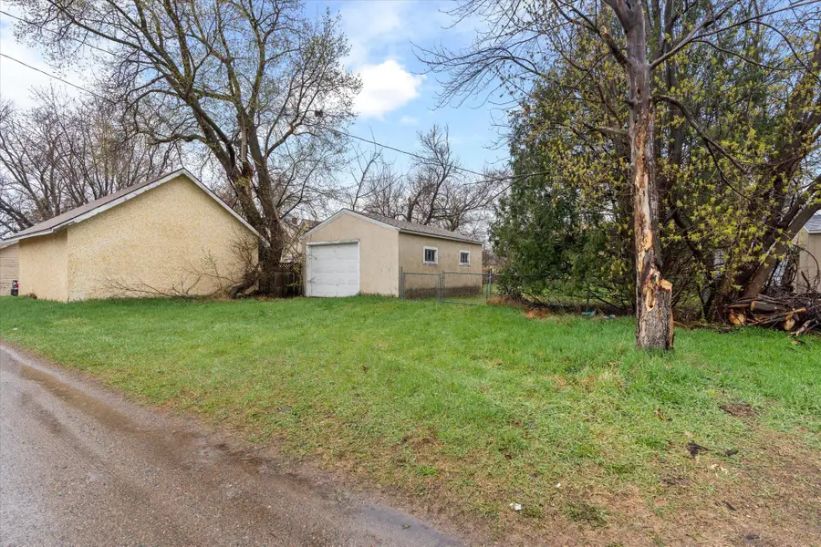 610 F Street Ne, Brainerd, MN 56401 - #3