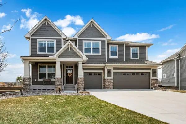 12575 Foxhill Avenue N, Hugo, MN 55038