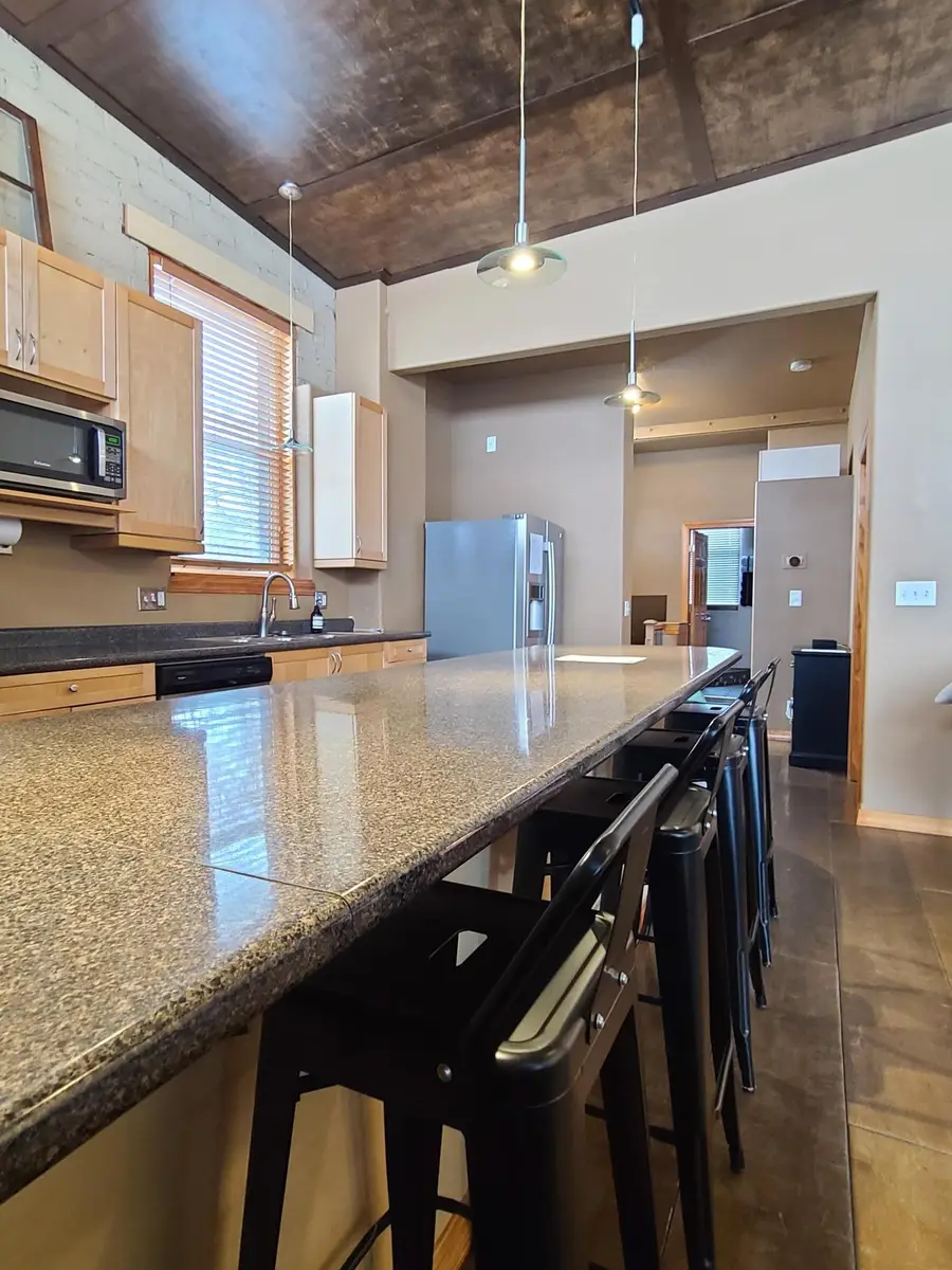 813 10th Street N, Fargo, ND 58102 - #3