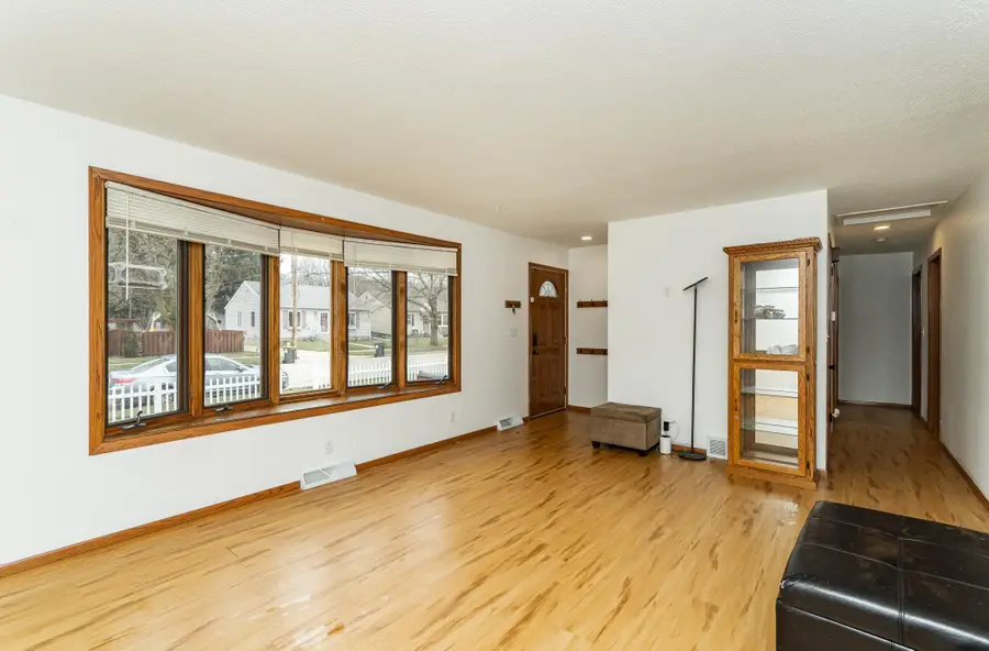 512 15th Street Ne, Rochester, MN 55906 - #2