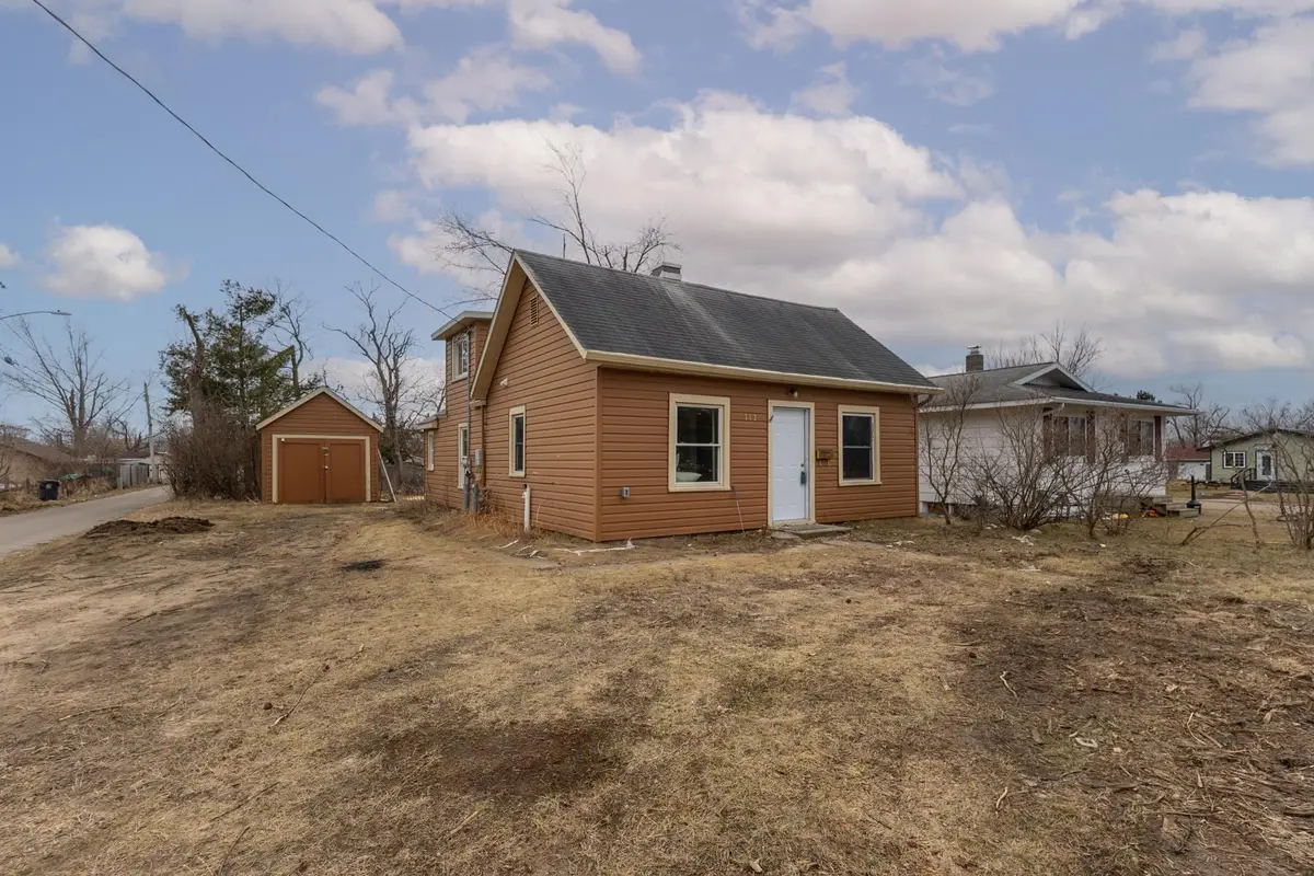 712 11th Street Nw, Bemidji, MN 56601 - #1