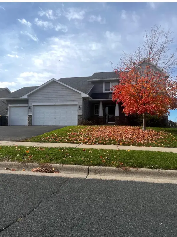 924 Ivy Hills Road, Belle Plaine, MN 56011