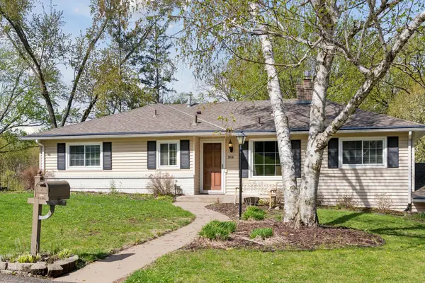 3416 Robinwood Spur, Minnetonka, MN 55305