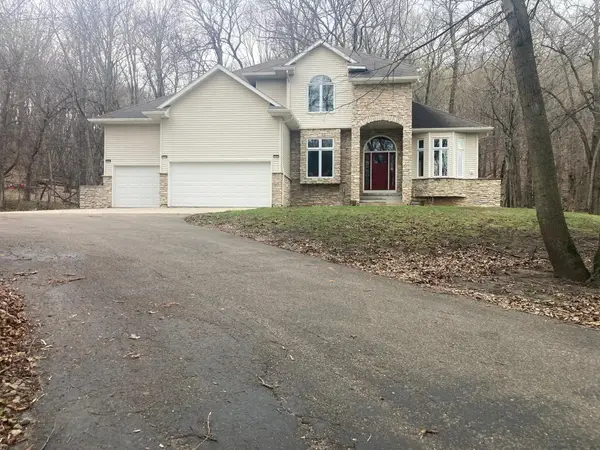 7000 Halifax Lane Nw, Rochester, MN 55901