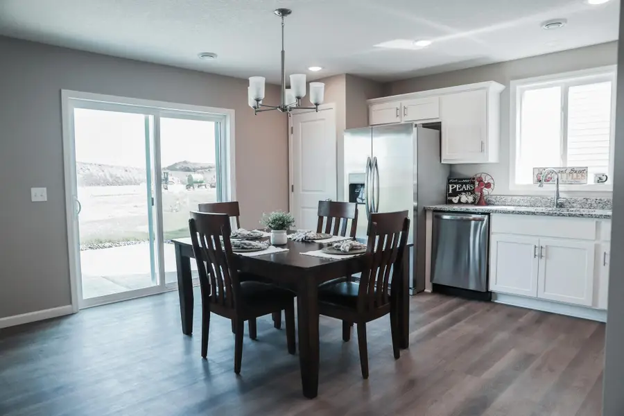 666 47th Avenue Ne, Saint Cloud, MN 56304 - #3