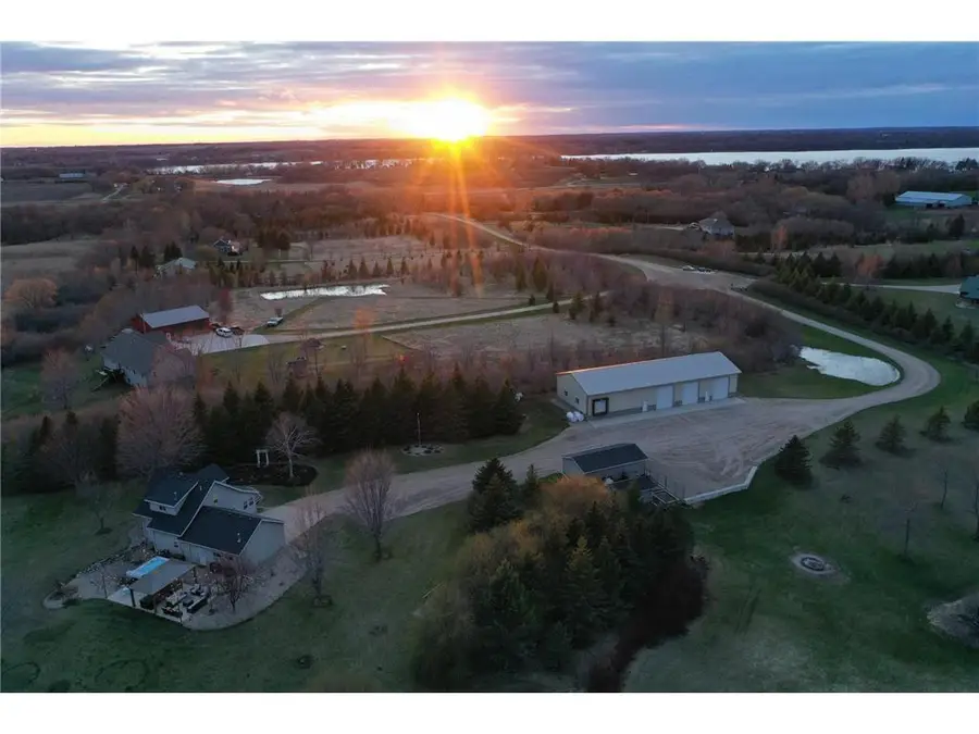 4909 County Road 9 Ne, Willmar, MN 56201 - #2