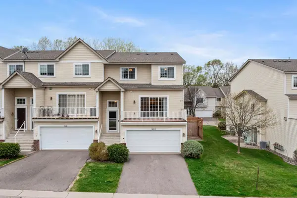 8105 Darcy Lane, Inver Grove Heights, MN 55076