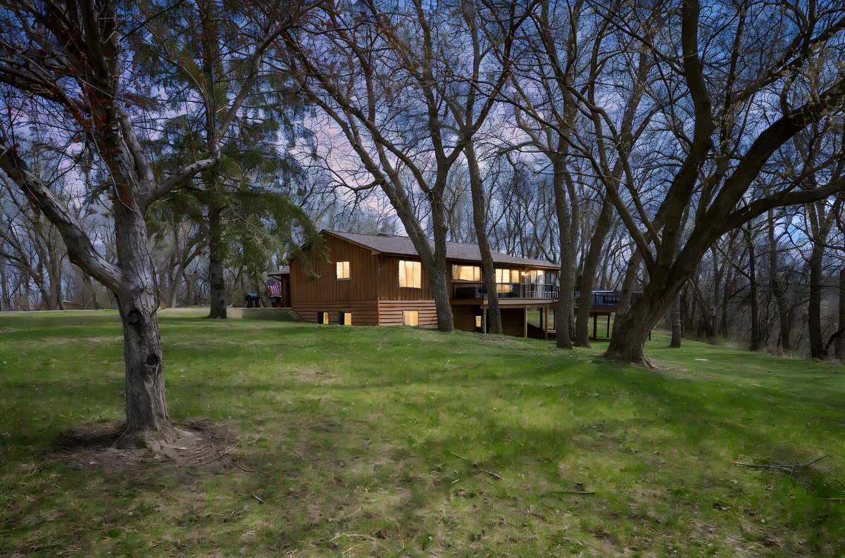 19817 Dogwood Road, Lake Crystal, MN 56055 - #1