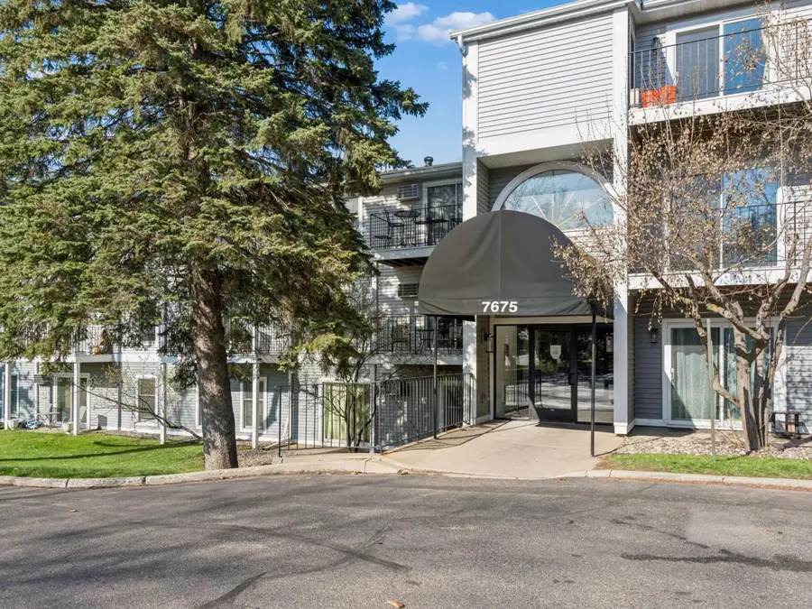 7675 142nd Street W #109, Apple Valley, MN 55124 - #2
