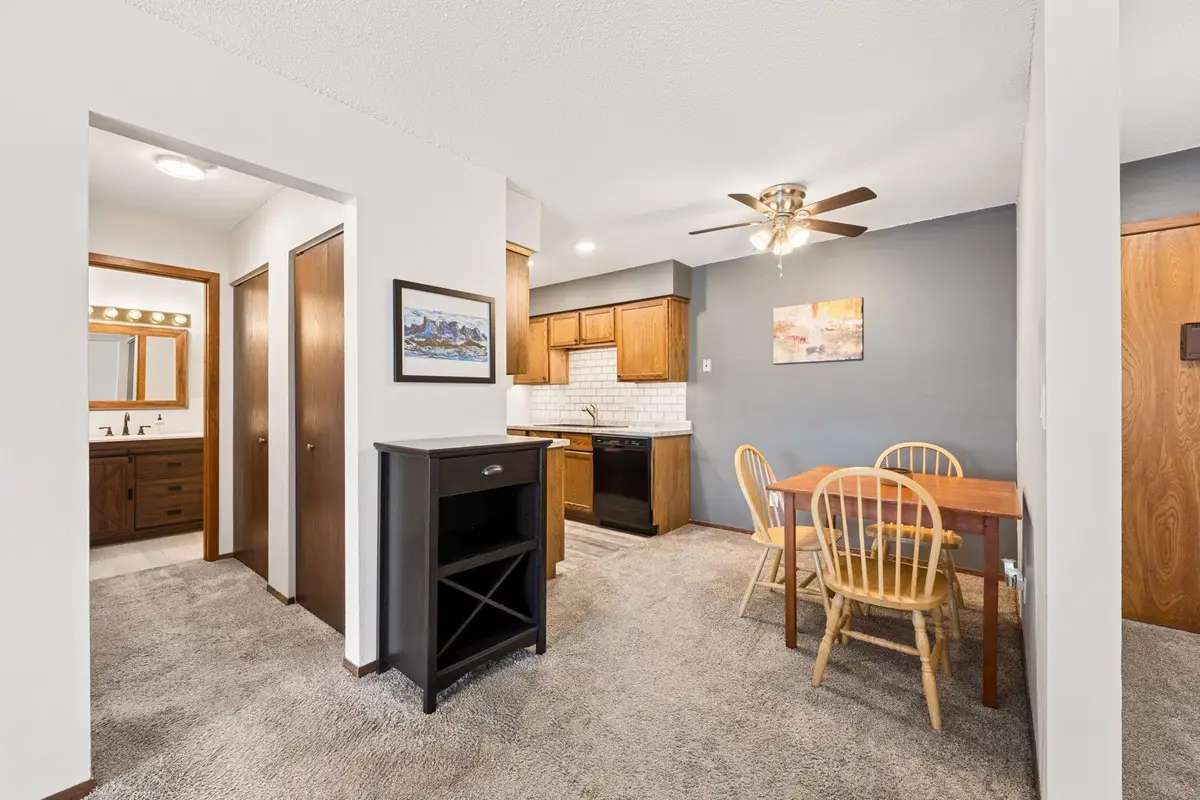 2730 Dale Street N #D311, Roseville, MN 55113 - #1