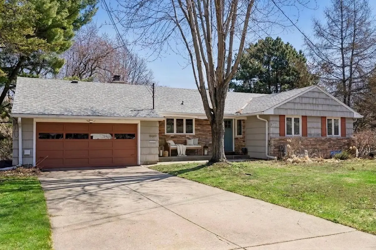 609 Waterman Circle, Edina, MN 55343 - #1
