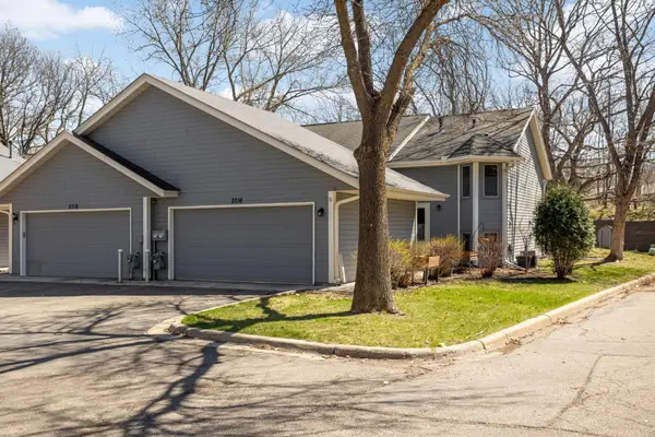 2716 River Woods Lane, Burnsville, MN 55337